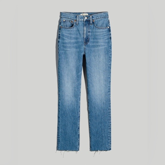 Madewell Denim - Madewell the perfect vintage Jean denim size 24 petite frayed hem straight leg